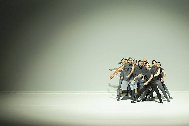 Danza internazionale: al ref christos papadopoulos e dance on ensemble con mellowing all'auditorium parco della musica | 14-15 nov